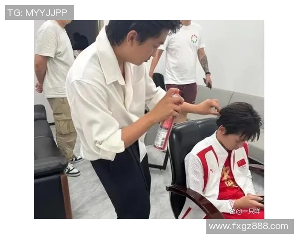 周敏专访:从青涩球员到篮球教练的成长与蜕变之路